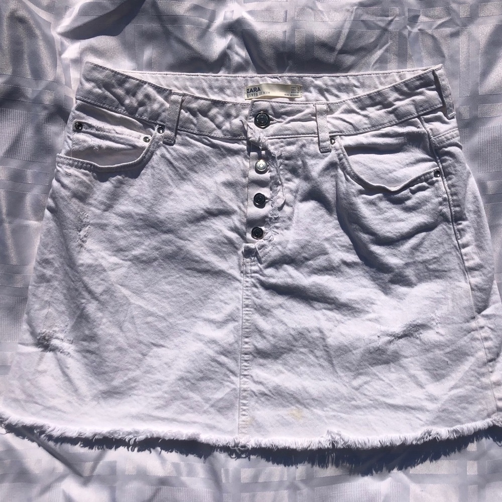 white denim zara skirt
